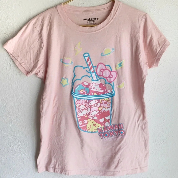 Hello Kitty Sanrio Kawaii Tokyo Pink Tee Sz XL - Picture 1 of 4